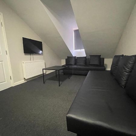 Mays Apartments - 102 Mill Street, Free Parking, 2 Minute Walk To Baltic Market And City Centre - Apartments Sleep 1-10 Guests Liverpool Exteriér fotografie