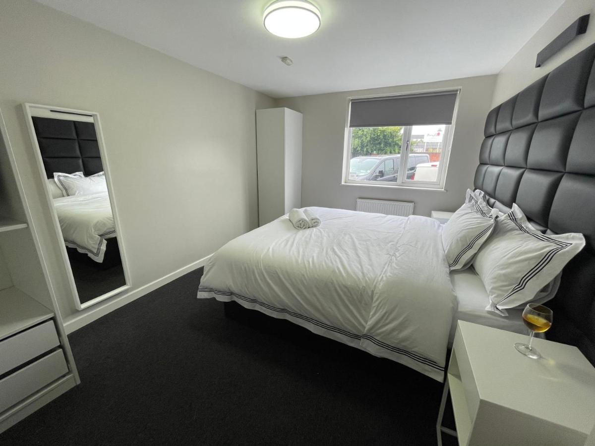 Mays Apartments - 102 Mill Street, Free Parking, 2 Minute Walk To Baltic Market And City Centre - Apartments Sleep 1-10 Guests Liverpool Exteriér fotografie