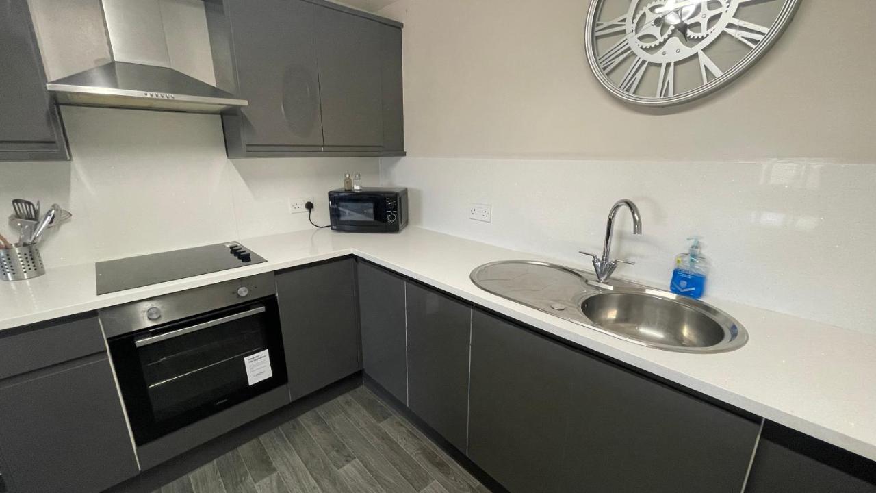Mays Apartments - 102 Mill Street, Free Parking, 2 Minute Walk To Baltic Market And City Centre - Apartments Sleep 1-10 Guests Liverpool Exteriér fotografie