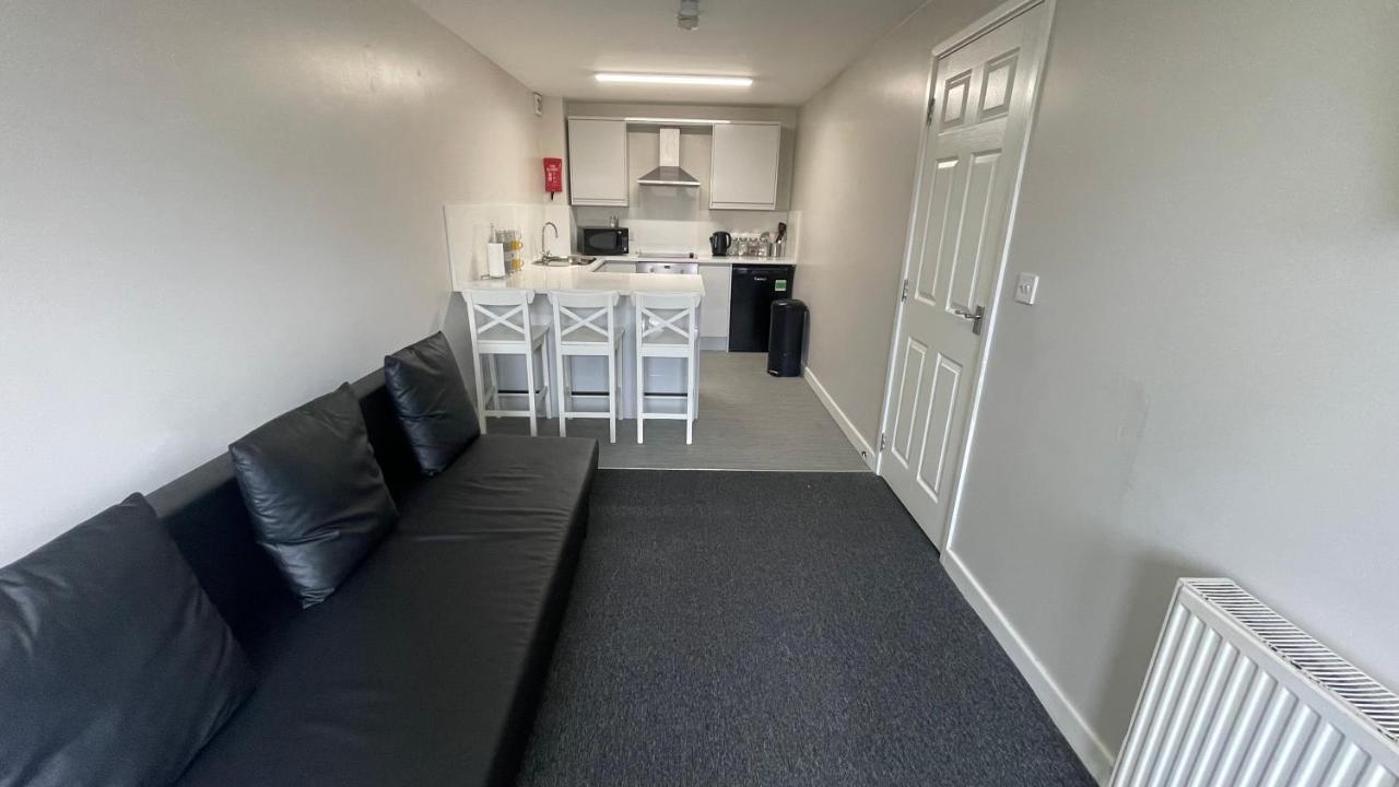 Mays Apartments - 102 Mill Street, Free Parking, 2 Minute Walk To Baltic Market And City Centre - Apartments Sleep 1-10 Guests Liverpool Exteriér fotografie
