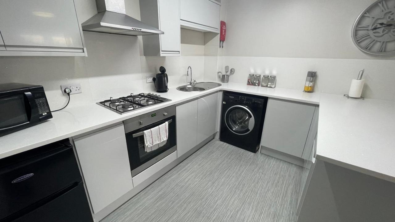 Mays Apartments - 102 Mill Street, Free Parking, 2 Minute Walk To Baltic Market And City Centre - Apartments Sleep 1-10 Guests Liverpool Exteriér fotografie
