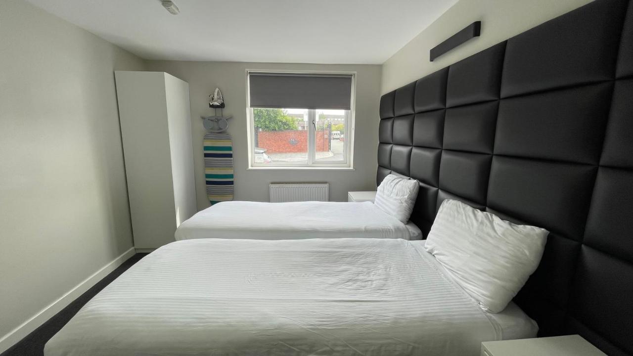 Mays Apartments - 102 Mill Street, Free Parking, 2 Minute Walk To Baltic Market And City Centre - Apartments Sleep 1-10 Guests Liverpool Exteriér fotografie