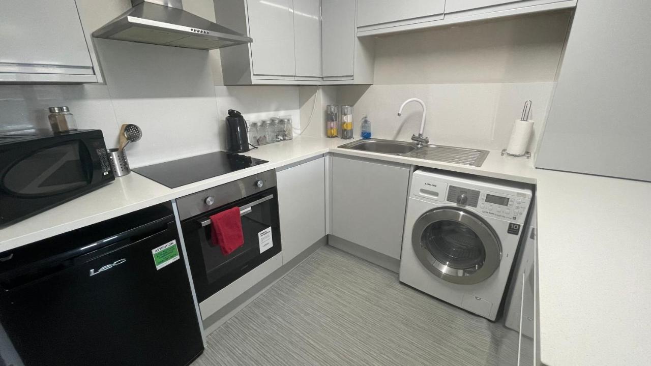 Mays Apartments - 102 Mill Street, Free Parking, 2 Minute Walk To Baltic Market And City Centre - Apartments Sleep 1-10 Guests Liverpool Exteriér fotografie